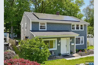 21 Howard Place, Waldwick, NJ 07463 - Photo 1