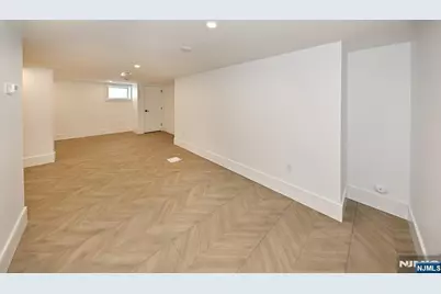 212 Monroe Avenue, River Edge, NJ 07661 - Photo 39