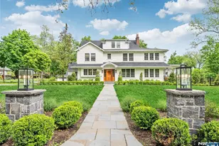 151 West End Ave, Ridgewood, NJ 07450 - Photo 1