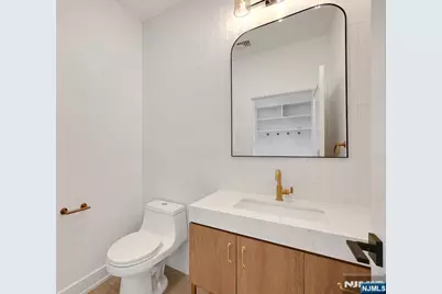 229 Hickory Avenue, Tenafly, NJ 07670 - Photo 13
