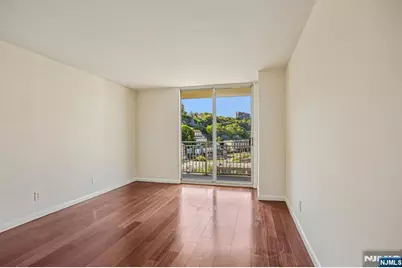 1077 River Road 1013 #1013, Edgewater, NJ 07020 - Photo 13