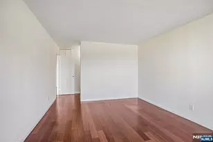 1077 River Road 1013, Edgewater, NJ 07020 - Photo 15