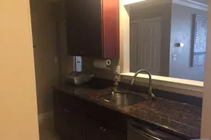 38 Garden Pl 141, Edgewater, NJ 07020 - Photo 5