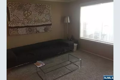 38 Garden Place 141 #141, Edgewater, NJ 07020 - Photo 9