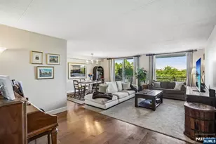 1077 River Road 303, Edgewater, NJ 07020 - Photo 3