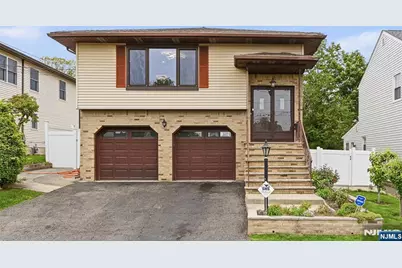 55 17th Avenue, Elmwood Park, NJ 07407 - Photo 3