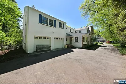 421 Hawthorne Place, Ridgewood, NJ 07450 - Photo 29