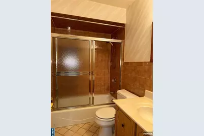35 Meadowview Terrace 35 #35, Fair Lawn, NJ 07410 - Photo 13
