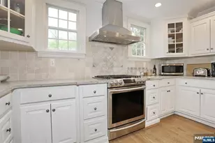 14 Chadwick Pl, Glen Rock, NJ 07452 - Photo 15