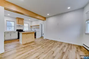40 Grove St, Elmwood Park, NJ 07407 - Photo 21