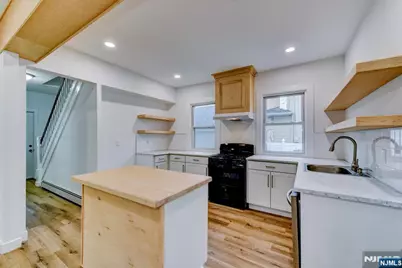 40 Grove Street, Elmwood Park, NJ 07407 - Photo 25