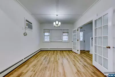 40 Grove Street, Elmwood Park, NJ 07407 - Photo 11