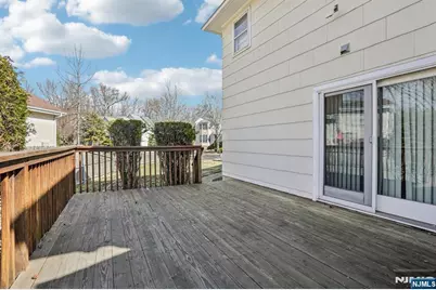 2 Eisenhower Road, Closter, NJ 07624 - Photo 23