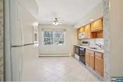 2 Eisenhower Road, Closter, NJ 07624 - Photo 11