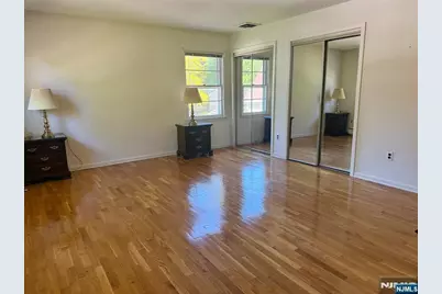 2 Eisenhower Road, Closter, NJ 07624 - Photo 15