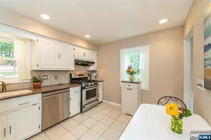 86 Minnehaha Blvd, Oakland, NJ 07436 - Photo 9