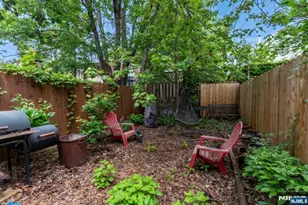 140A Clendenny Ave, Jersey City, NJ 07304 - Photo 25