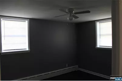 208 Bergen Boulevard 3 #3, Fairview, NJ 07022 - Photo 9