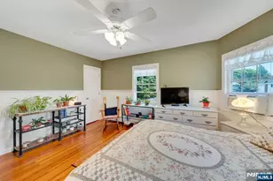 52 Terrace Ave, Rochelle Park Township, NJ 07662 - Photo 21
