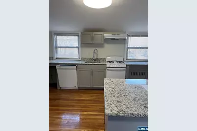 2 Clifton Avenue 2nd Fl #2nd fl, Clifton, NJ 07011 - Photo 5