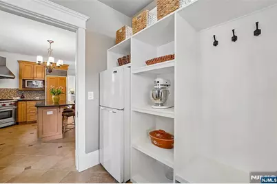 308 Woodside Avenue, Ridgewood, NJ 07450 - Photo 11