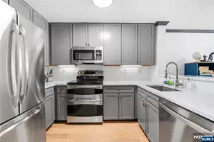 24 Ave At Port Imperial B37, West New York, NJ 07093 - Photo 15