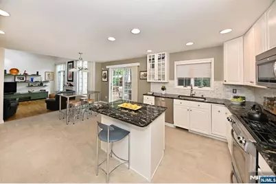 6 Schill Place, Hillsdale, NJ 07642 - Photo 3
