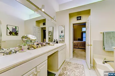 40 Worcester, Wayne, NJ 07470 - Photo 31