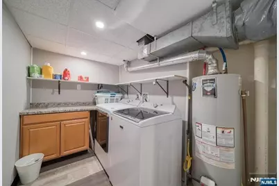 302 Heights Drive, Haledon, NJ 07508 - Photo 13