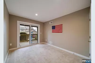 302 Heights Drive, Haledon, NJ 07508 - Photo 9