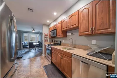 302 Heights Drive, Haledon, NJ 07508 - Photo 5