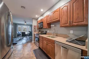 302 Heights Dr, Haledon, NJ 07508 - Photo 5