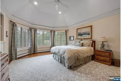 68 Brams Hill Drive, Mahwah, NJ 07430 - Photo 37