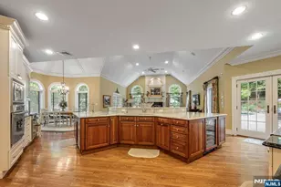 68 Bramshill Dr, Mahwah, NJ 07430 - Photo 11