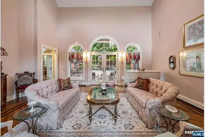 68 Brams Hill Drive, Mahwah, NJ 07430 - Photo 7