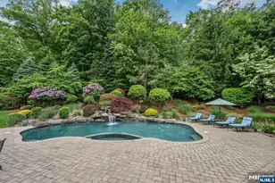 68 Bramshill Dr, Mahwah, NJ 07430 - Photo 47