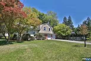124 Lenox Ave, Demarest, NJ 07627 - Photo 3