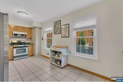 3661 Meadow Lane, North Bergen, NJ 07047 - Photo 23