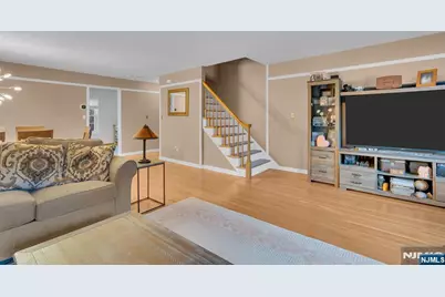 3661 Meadow Lane, North Bergen, NJ 07047 - Photo 11
