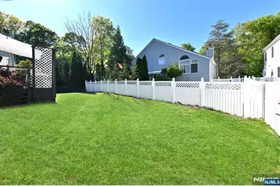 142 Geiger Drive, River Vale Township, NJ 07675 - Photo 29