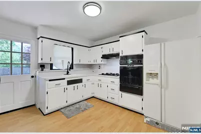 20 Bluehill Road, Norwood, NJ 07648 - Photo 35