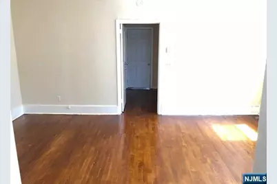 82 Park Avenue 1 #1, Rutherford, NJ 07070 - Photo 5