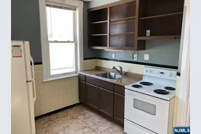 82 Park Avenue 1 #1, Rutherford, NJ 07070 - Photo 1