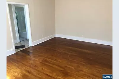 82 Park Avenue 1 #1, Rutherford, NJ 07070 - Photo 3