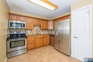 575 Grove Street G6, Clifton, NJ 07013 - Photo 7