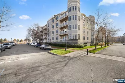 15 Enterprise Court 105 #105, Jersey City, NJ 07305 - Photo 1
