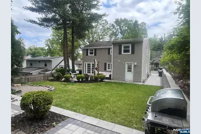 105 Bergen Avenue, Waldwick, NJ 07463 - Photo 41