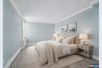 2000 Linwood Avenue 4P #4P, Fort Lee, NJ 07024 - Photo 13