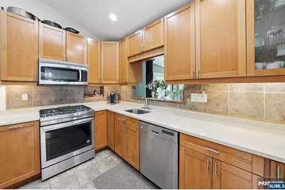 12 Willis Drive, Closter, NJ 07624 - Photo 9