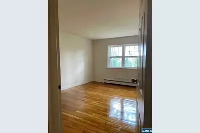 220 Meadow Lane D35 #D35, Secaucus, NJ 07094 - Photo 7